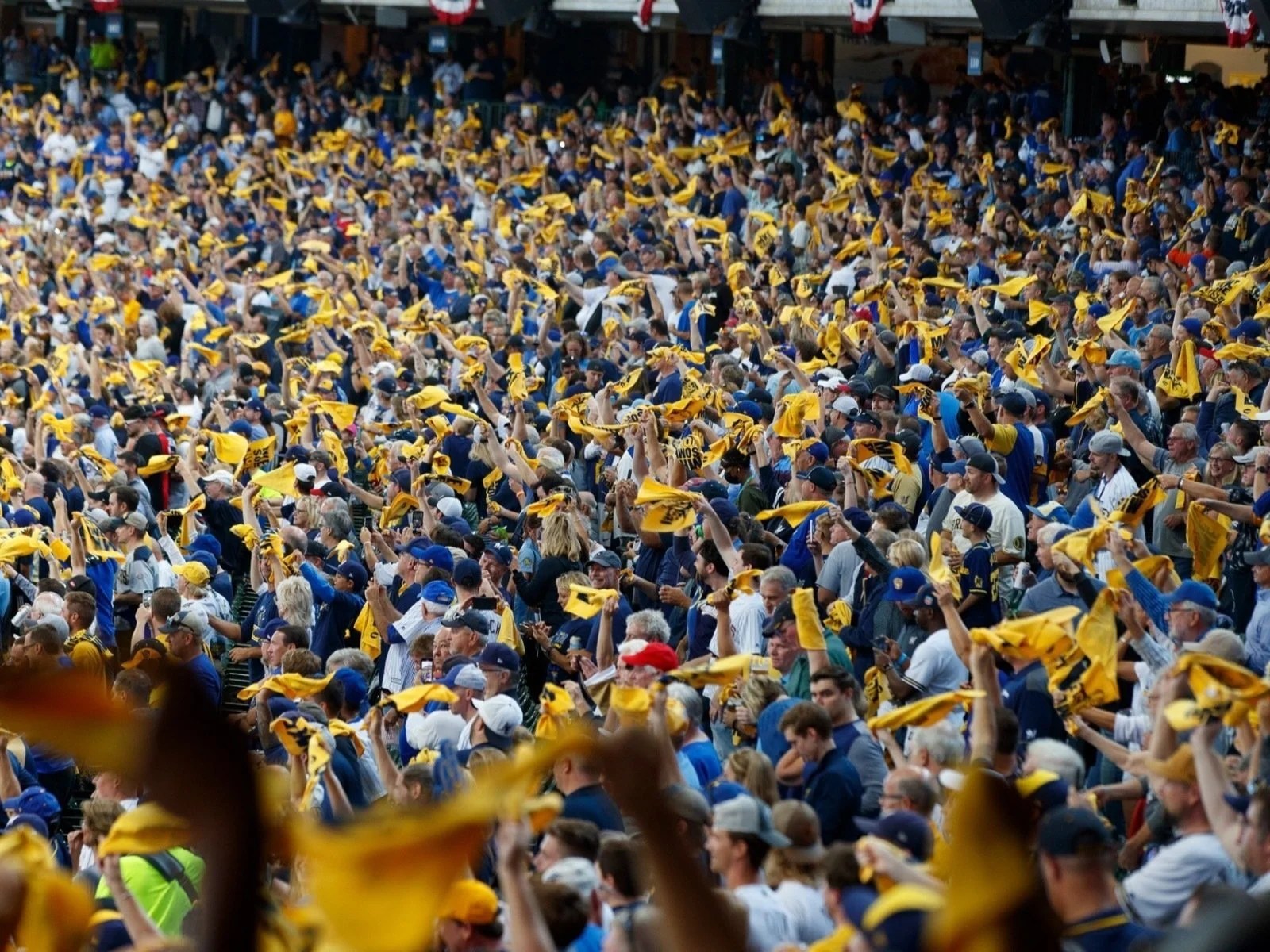 Brewers fans pack out American Family Field for Opening Day 2023